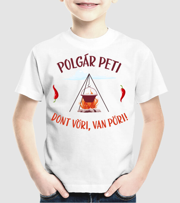  minta fehér pólón