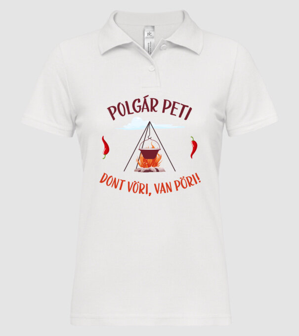  minta fehér pólón