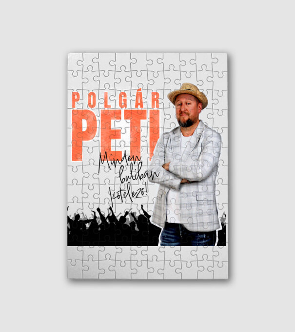  minta fehér pólón